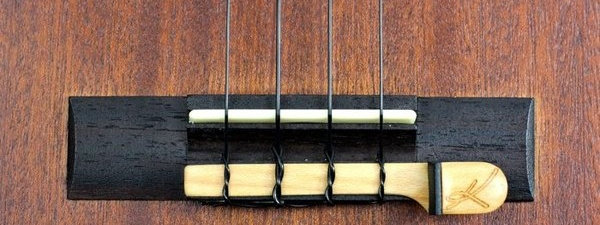 Guitare Kremona Micro piézo UK1 pour Ukulélé